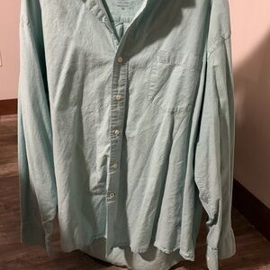 Izod Men's Soft Aqua Button-Down Shirt